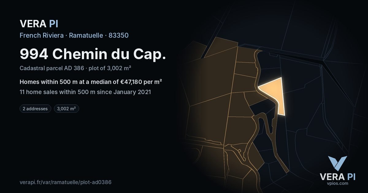 994 Chemin du Cap, Ramatuelle at night – the plot lit, the parcels around coloured by the prices near them