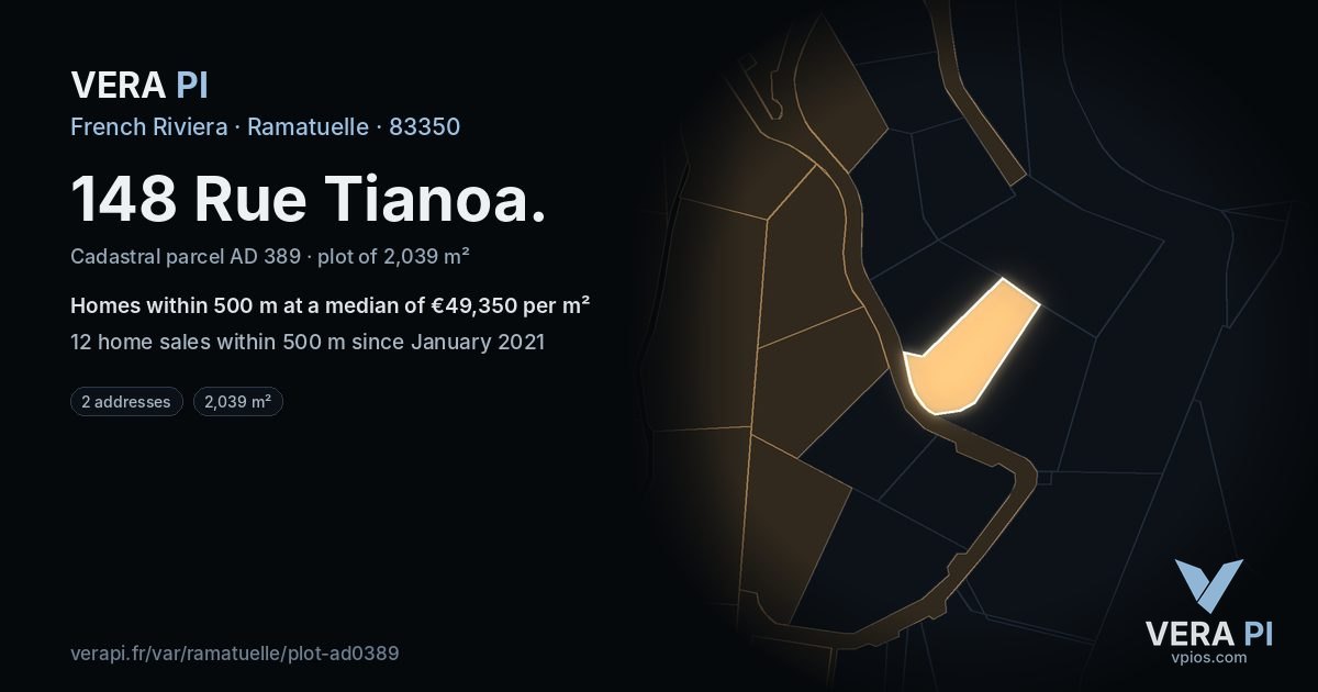 148 Rue Tianoa, Ramatuelle at night – the plot lit, the parcels around coloured by the prices near them