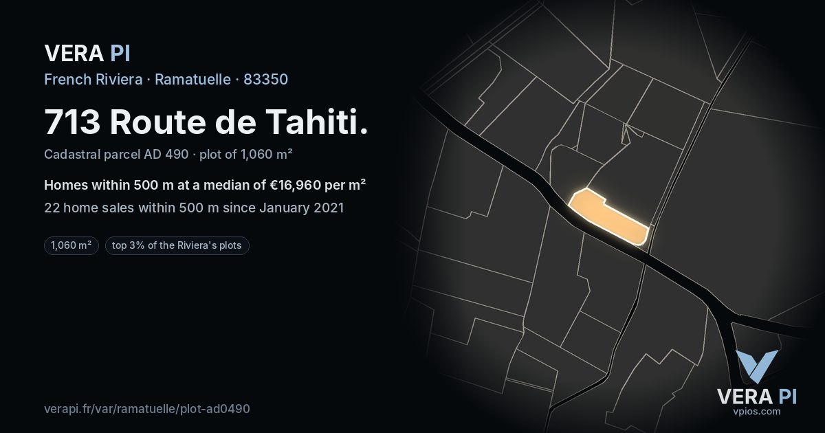 713 Route de Tahiti, Ramatuelle at night – the plot lit, the parcels around coloured by the prices near them