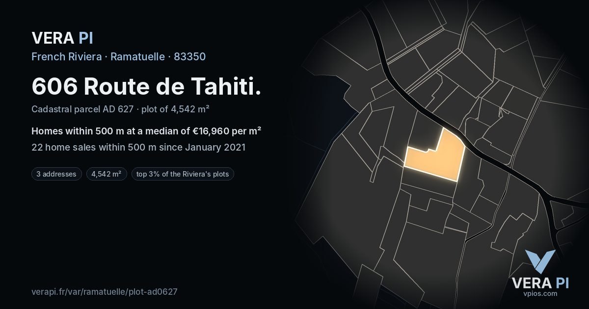 606 Route de Tahiti, Ramatuelle at night – the plot lit, the parcels around coloured by the prices near them