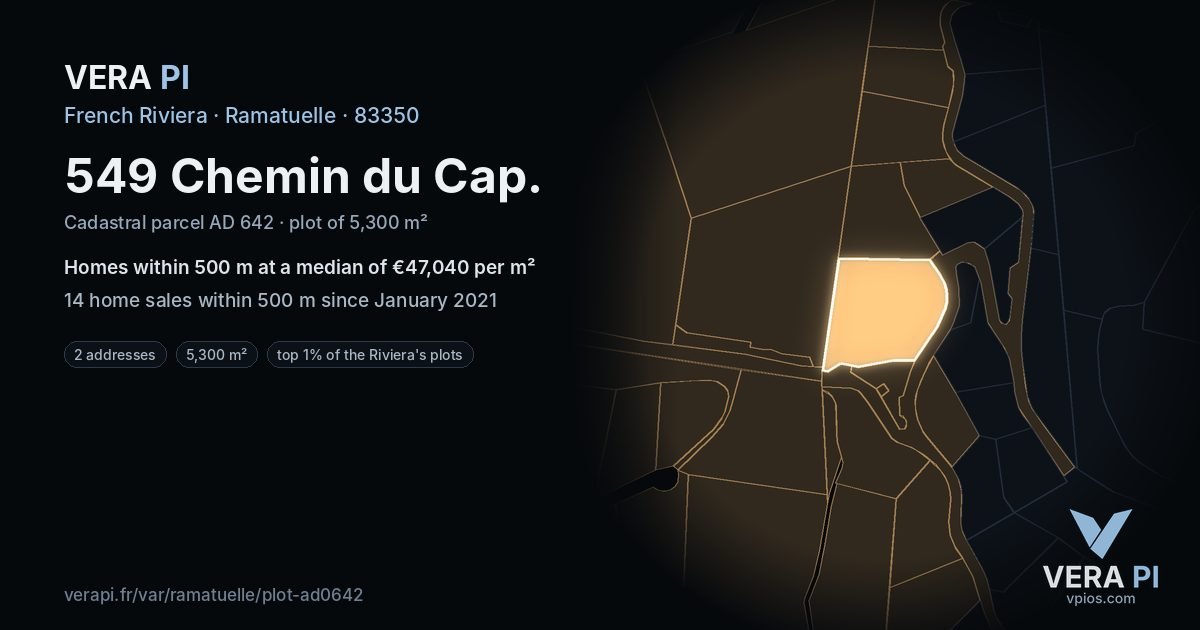 549 Chemin du Cap, Ramatuelle at night – the plot lit, the parcels around coloured by the prices near them