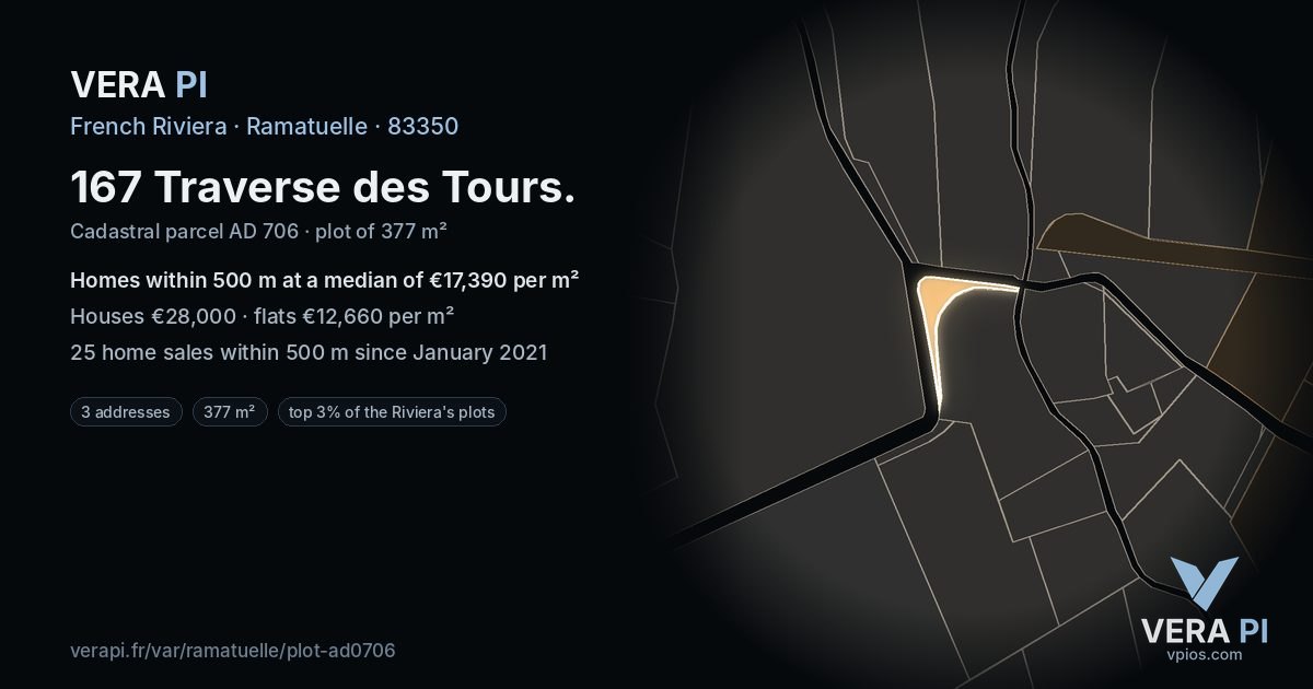 167 Traverse des Tours, Ramatuelle at night – the plot lit, the parcels around coloured by the prices near them