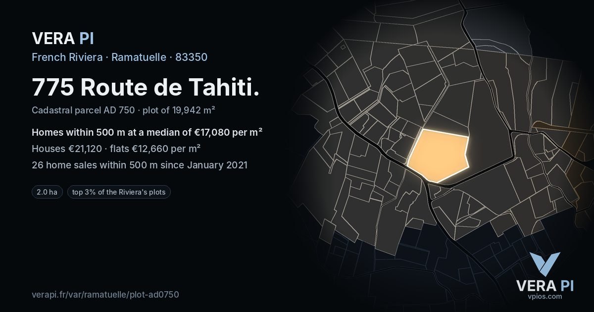 775 Route de Tahiti, Ramatuelle at night – the plot lit, the parcels around coloured by the prices near them