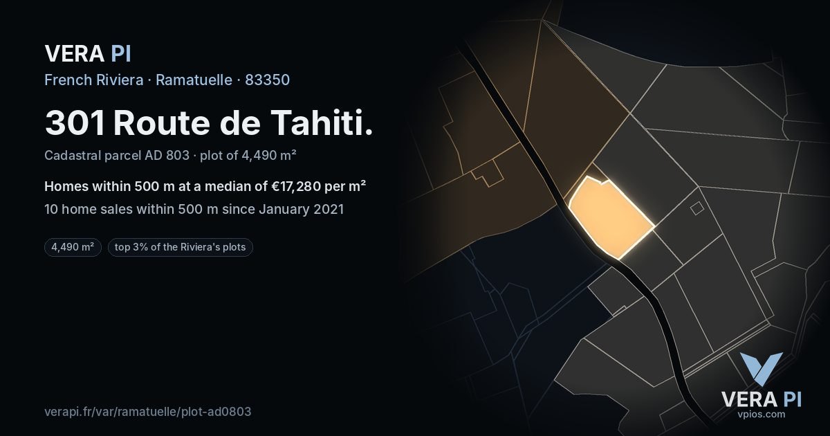 301 Route de Tahiti, Ramatuelle at night – the plot lit, the parcels around coloured by the prices near them