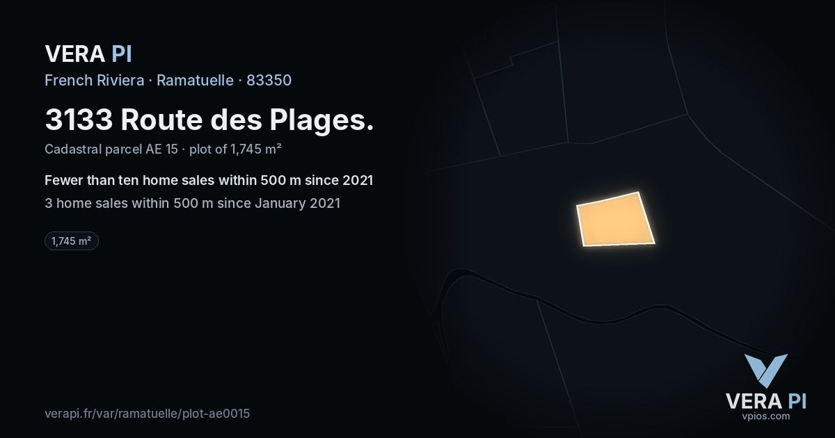 3133 Route des Plages, Ramatuelle at night – the plot lit, the parcels around coloured by the prices near them
