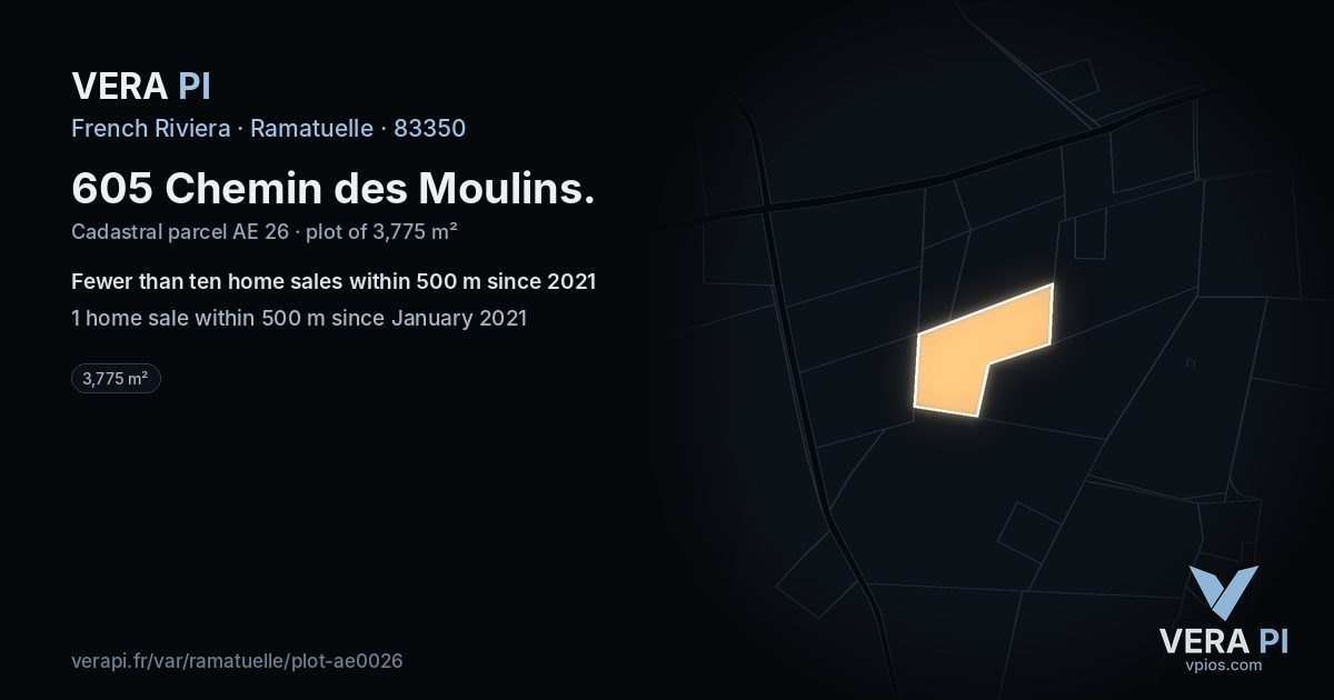 605 Chemin des Moulins, Ramatuelle at night – the plot lit, the parcels around coloured by the prices near them