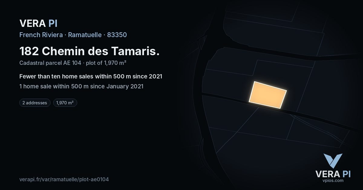 182 Chemin des Tamaris, Ramatuelle at night – the plot lit, the parcels around coloured by the prices near them