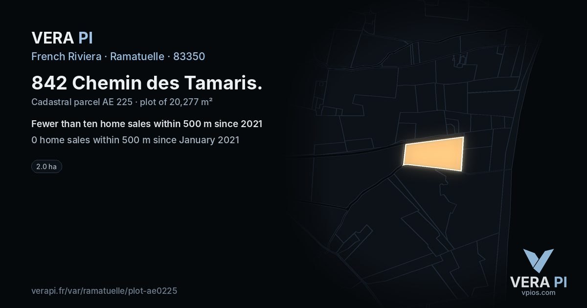 842 Chemin des Tamaris, Ramatuelle at night – the plot lit, the parcels around coloured by the prices near them