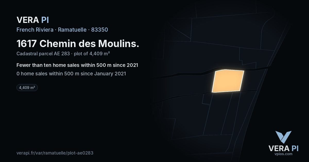 1617 Chemin des Moulins, Ramatuelle at night – the plot lit, the parcels around coloured by the prices near them