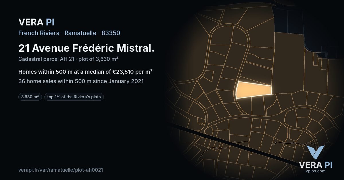 21 Avenue Frédéric Mistral, Ramatuelle at night – the plot lit, the parcels around coloured by the prices near them