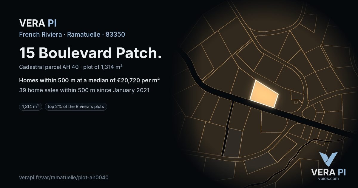 15 Boulevard Patch, Ramatuelle at night – the plot lit, the parcels around coloured by the prices near them
