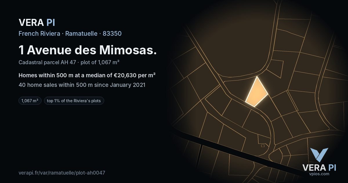 1 Avenue des Mimosas, Ramatuelle at night – the plot lit, the parcels around coloured by the prices near them