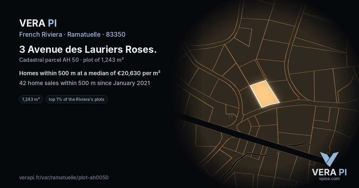 3 Avenue des Lauriers Roses, Ramatuelle at night – the plot lit, the parcels around coloured by the prices near them
