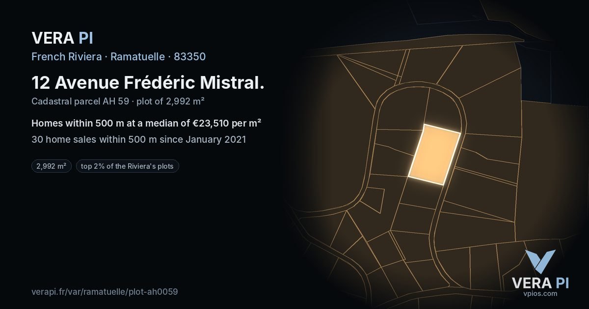 12 Avenue Frédéric Mistral, Ramatuelle at night – the plot lit, the parcels around coloured by the prices near them