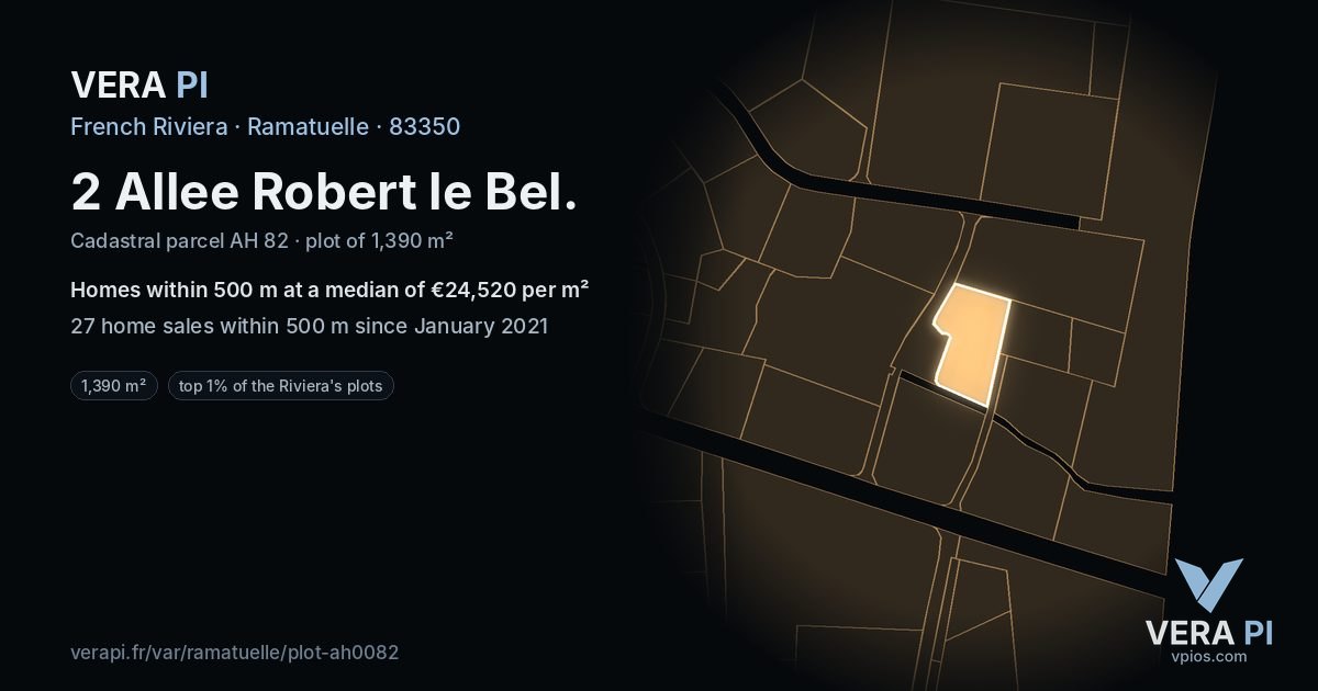 2 Allee Robert le Bel, Ramatuelle at night – the plot lit, the parcels around coloured by the prices near them