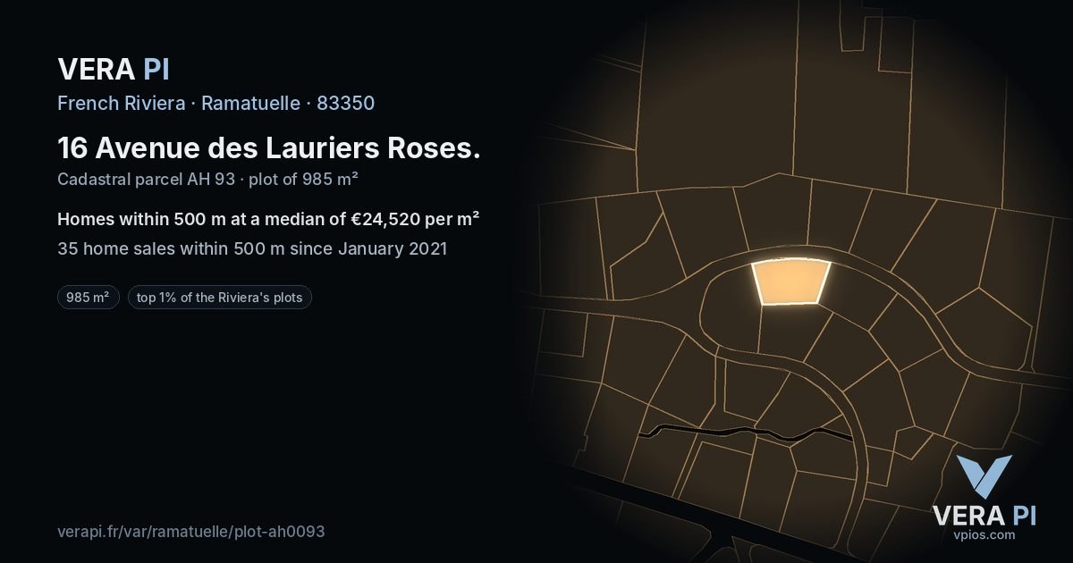 16 Avenue des Lauriers Roses, Ramatuelle at night – the plot lit, the parcels around coloured by the prices near them