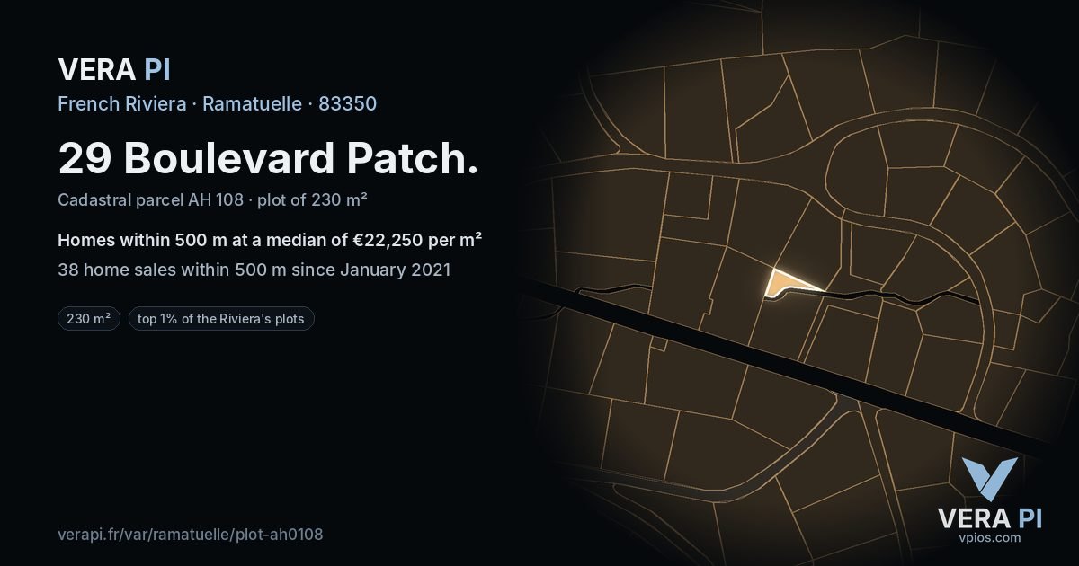 29 Boulevard Patch, Ramatuelle at night – the plot lit, the parcels around coloured by the prices near them