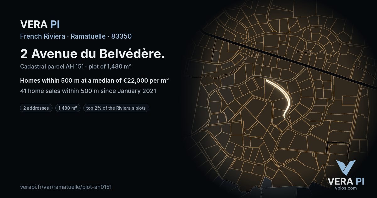2 Avenue du Belvédère, Ramatuelle at night – the plot lit, the parcels around coloured by the prices near them