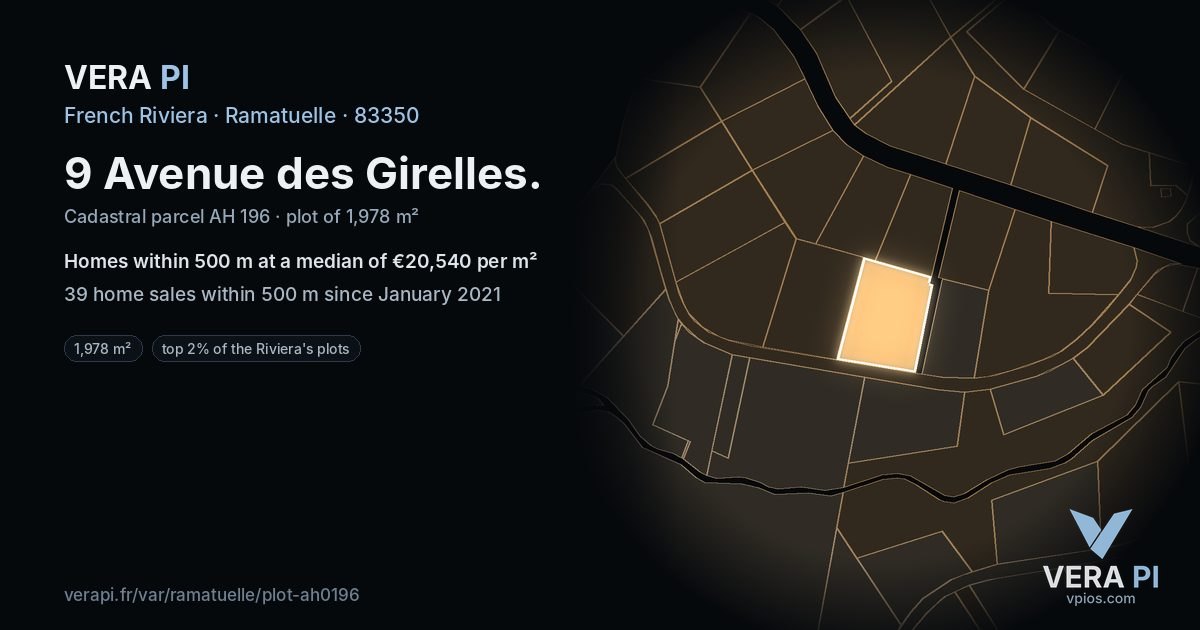 9 Avenue des Girelles, Ramatuelle at night – the plot lit, the parcels around coloured by the prices near them