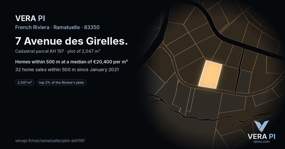 7 Avenue des Girelles, Ramatuelle at night – the plot lit, the parcels around coloured by the prices near them