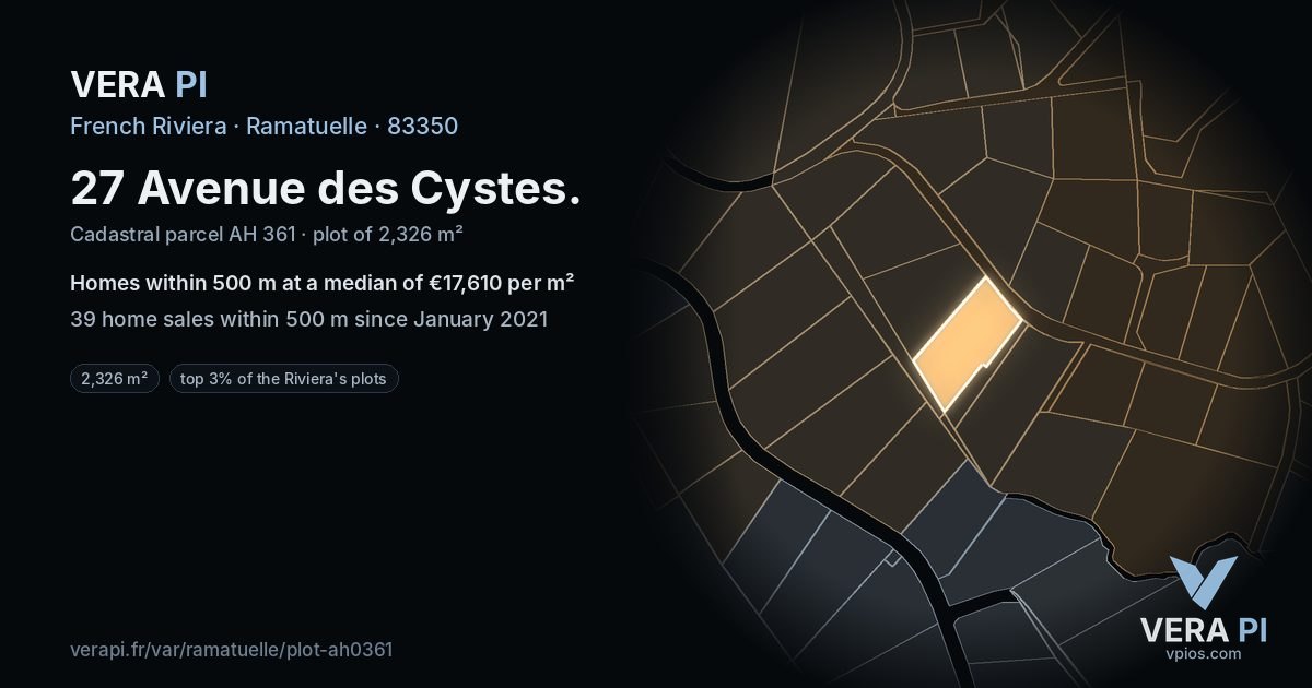 27 Avenue des Cystes, Ramatuelle at night – the plot lit, the parcels around coloured by the prices near them