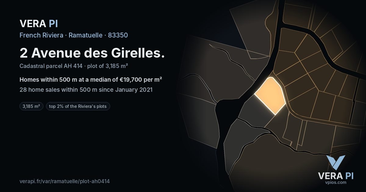 2 Avenue des Girelles, Ramatuelle at night – the plot lit, the parcels around coloured by the prices near them