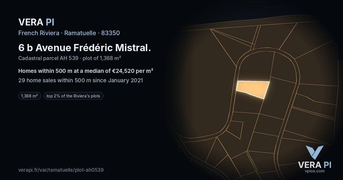 6 b Avenue Frédéric Mistral, Ramatuelle at night – the plot lit, the parcels around coloured by the prices near them