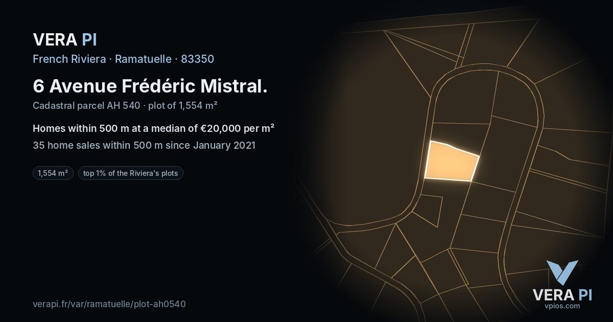 6 Avenue Frédéric Mistral, Ramatuelle at night – the plot lit, the parcels around coloured by the prices near them