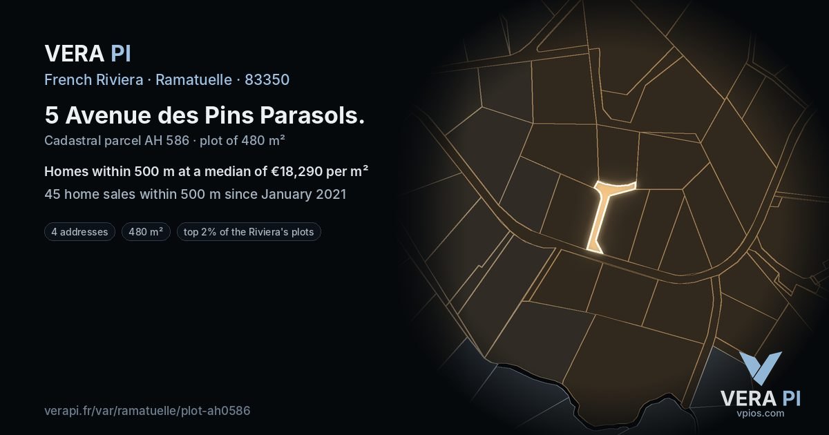 5 Avenue des Pins Parasols, Ramatuelle at night – the plot lit, the parcels around coloured by the prices near them