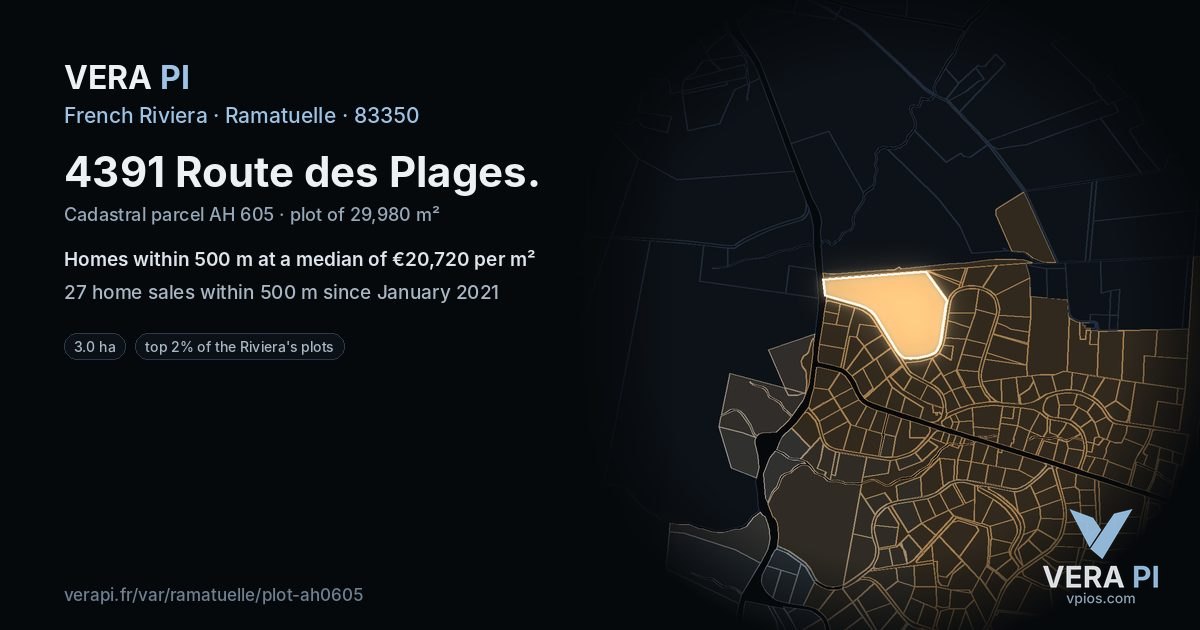 4391 Route des Plages, Ramatuelle at night – the plot lit, the parcels around coloured by the prices near them