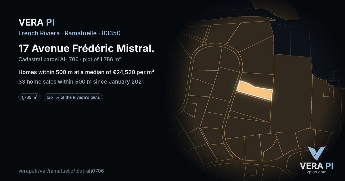 17 Avenue Frédéric Mistral, Ramatuelle at night – the plot lit, the parcels around coloured by the prices near them