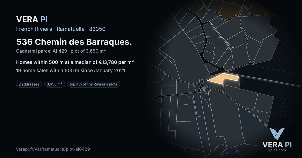 536 Chemin des Barraques, Ramatuelle at night – the plot lit, the parcels around coloured by the prices near them