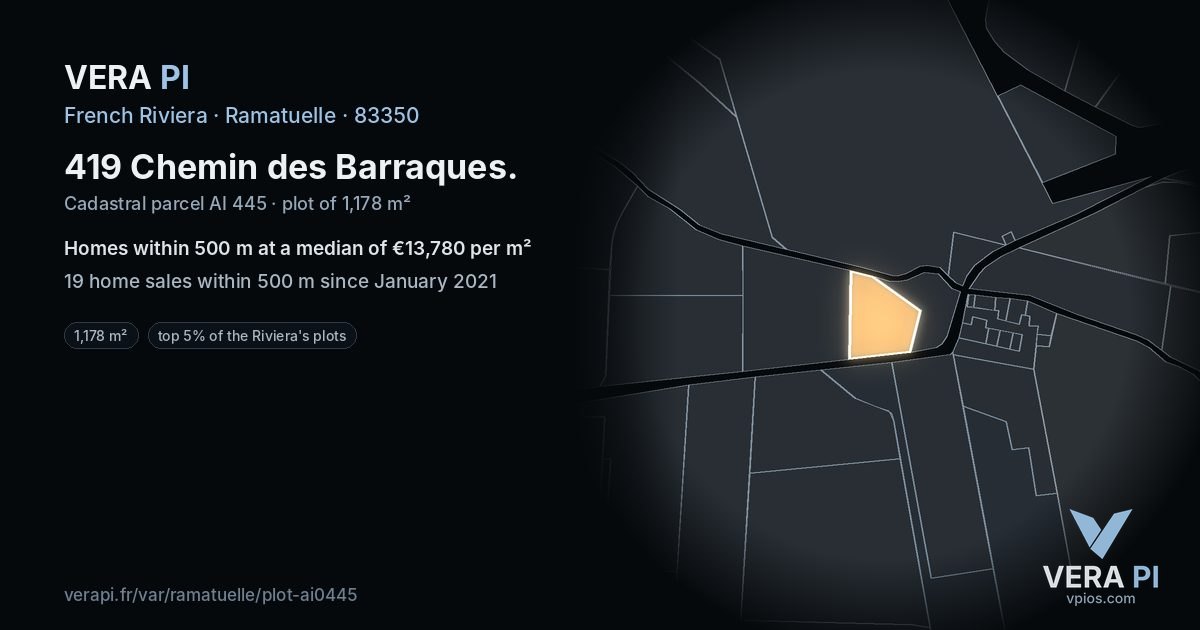 419 Chemin des Barraques, Ramatuelle at night – the plot lit, the parcels around coloured by the prices near them
