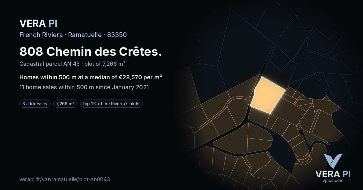 808 Chemin des Crêtes, Ramatuelle at night – the plot lit, the parcels around coloured by the prices near them