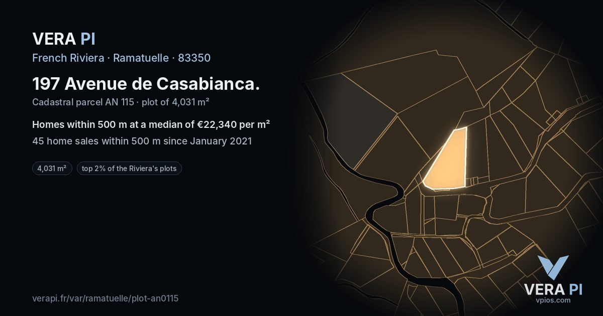 197 Avenue de Casabianca, Ramatuelle at night – the plot lit, the parcels around coloured by the prices near them