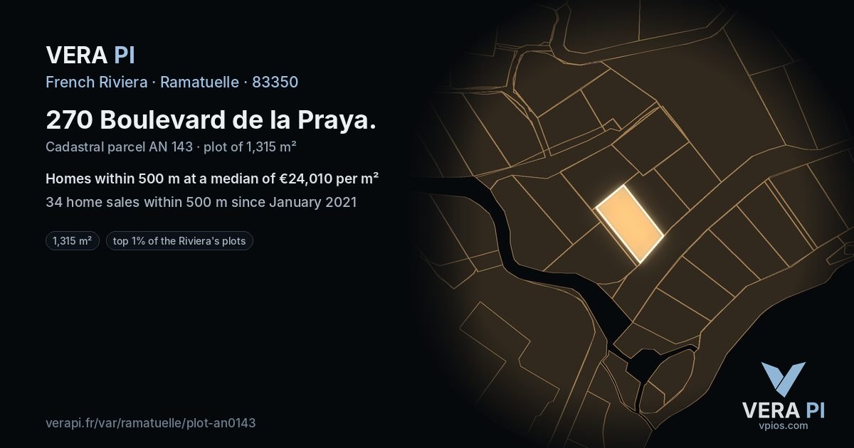 270 Boulevard de la Praya, Ramatuelle at night – the plot lit, the parcels around coloured by the prices near them