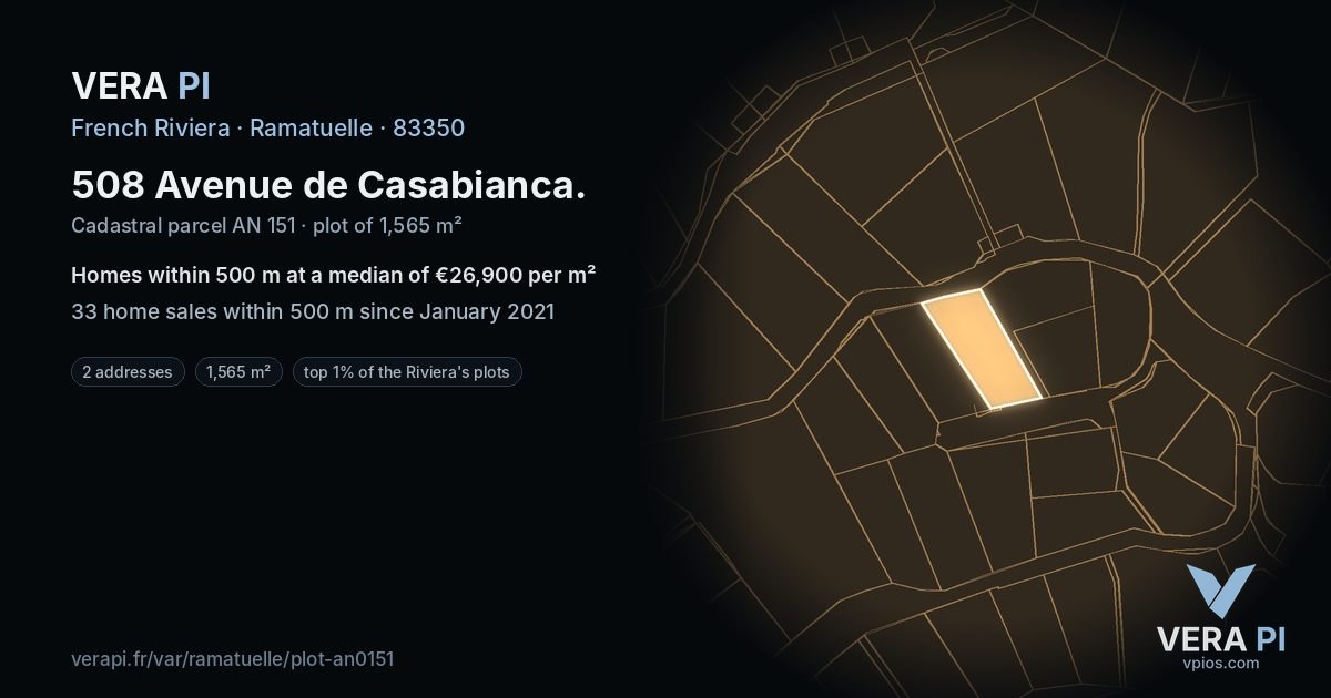 508 Avenue de Casabianca, Ramatuelle at night – the plot lit, the parcels around coloured by the prices near them