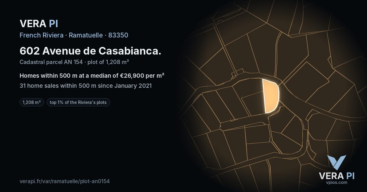 602 Avenue de Casabianca, Ramatuelle at night – the plot lit, the parcels around coloured by the prices near them