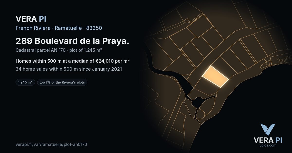 289 Boulevard de la Praya, Ramatuelle at night – the plot lit, the parcels around coloured by the prices near them