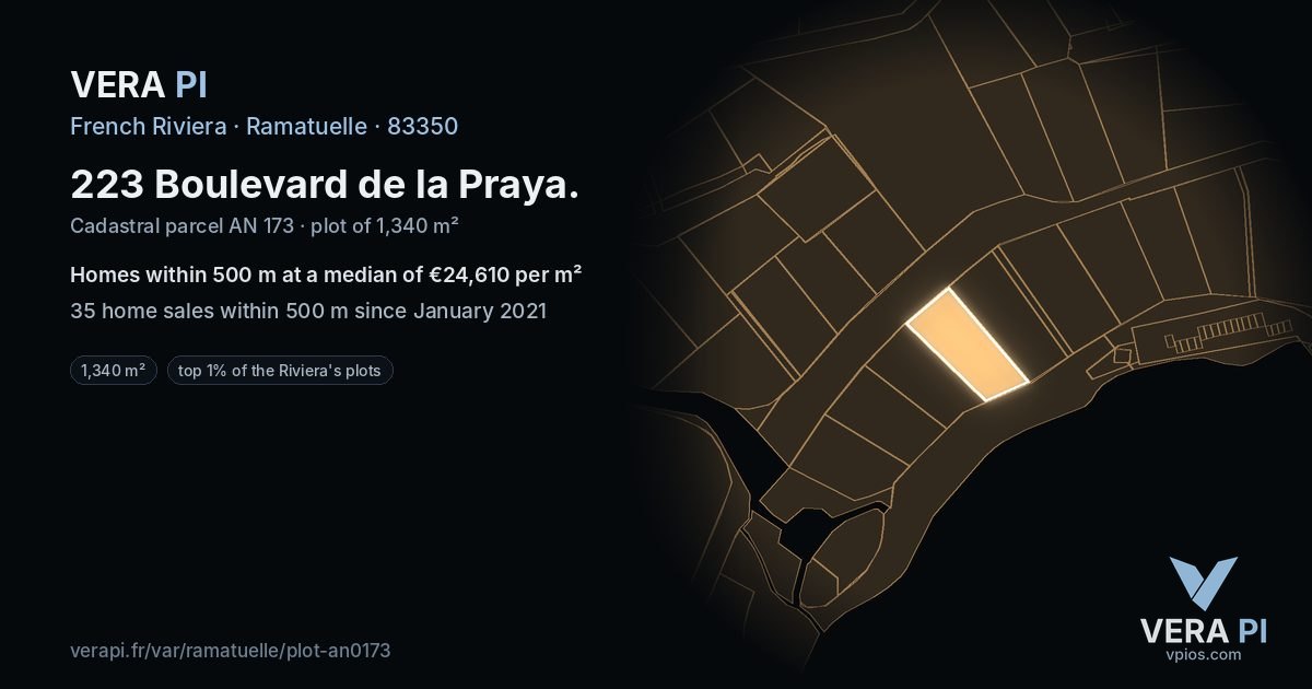 223 Boulevard de la Praya, Ramatuelle at night – the plot lit, the parcels around coloured by the prices near them