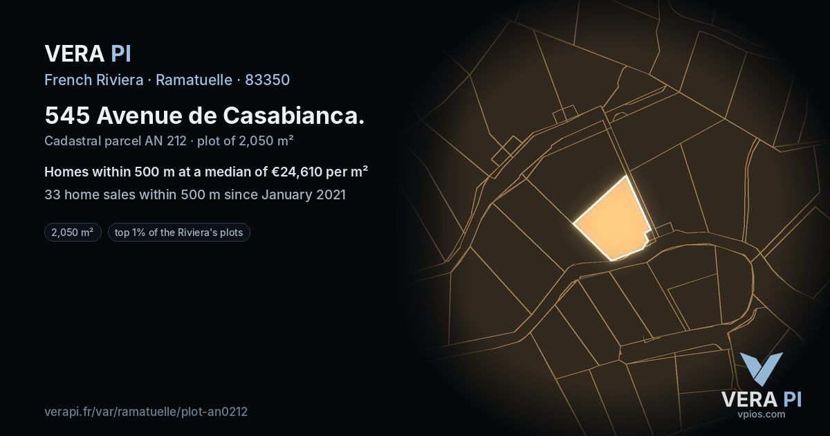 545 Avenue de Casabianca, Ramatuelle at night – the plot lit, the parcels around coloured by the prices near them