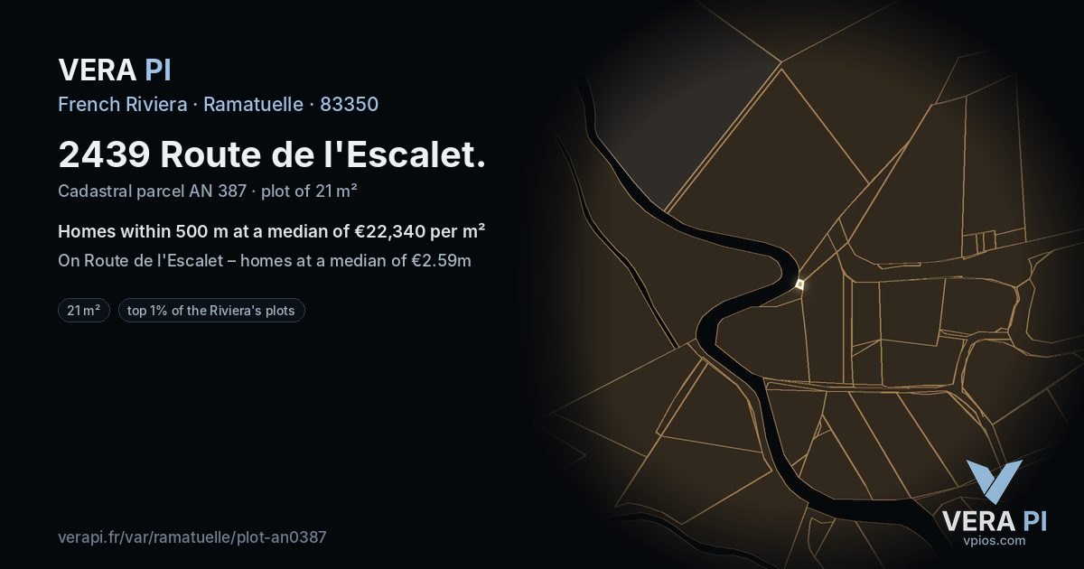 2439 Route de l'Escalet, Ramatuelle at night – the plot lit, the parcels around coloured by the prices near them