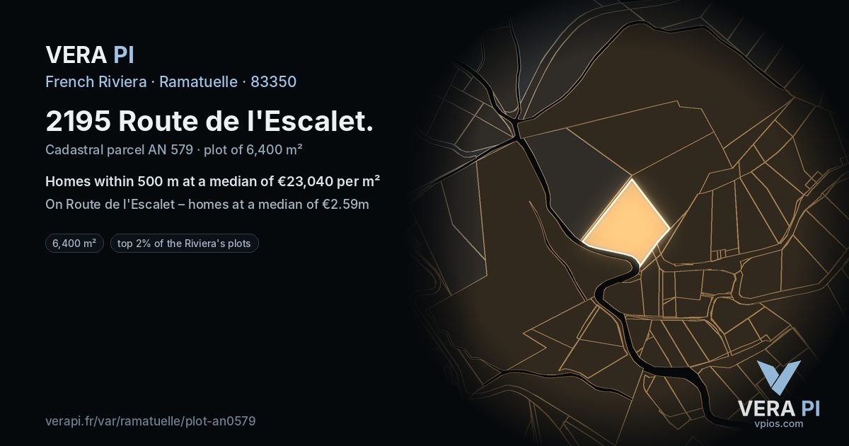 2195 Route de l'Escalet, Ramatuelle at night – the plot lit, the parcels around coloured by the prices near them