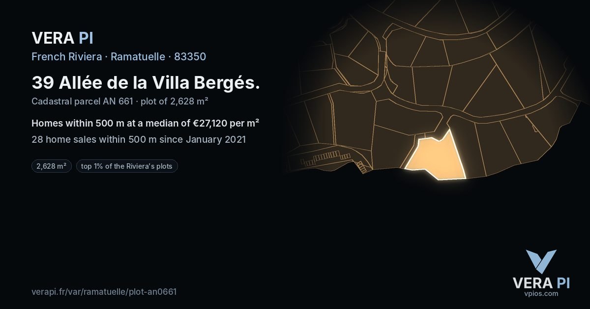 39 Allée de la Villa Bergés, Ramatuelle at night – the plot lit, the parcels around coloured by the prices near them