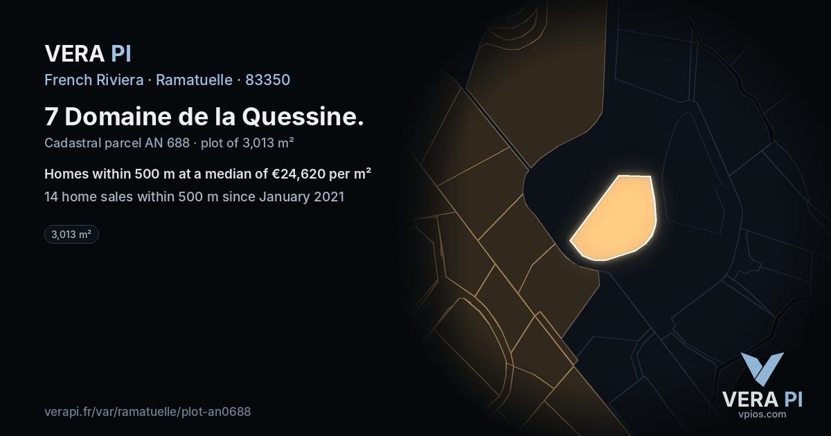 7 Domaine de la Quessine, Ramatuelle at night – the plot lit, the parcels around coloured by the prices near them