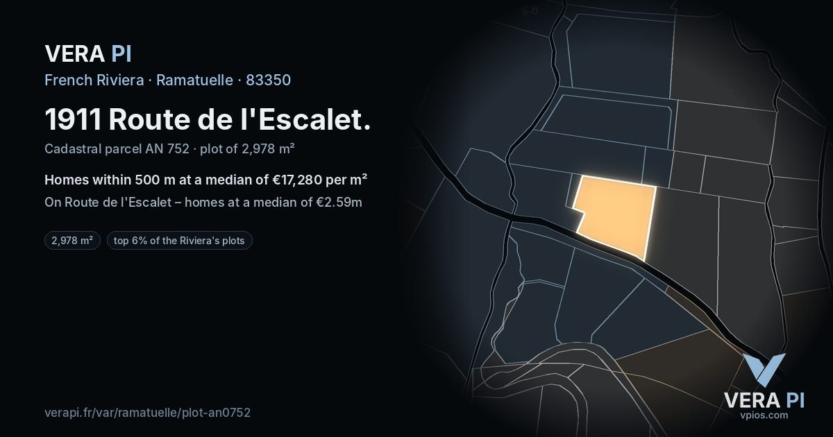 1911 Route de l'Escalet, Ramatuelle at night – the plot lit, the parcels around coloured by the prices near them