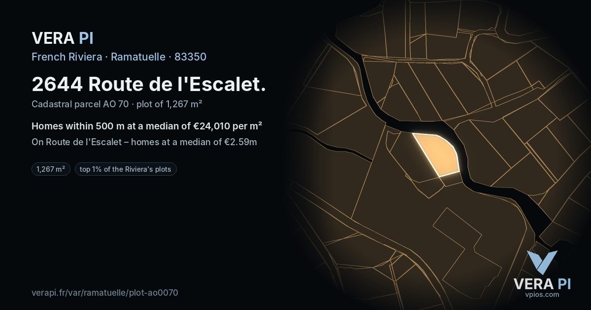 2644 Route de l'Escalet, Ramatuelle at night – the plot lit, the parcels around coloured by the prices near them