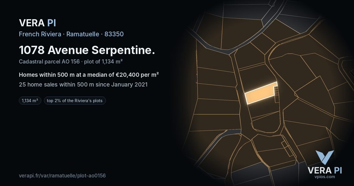 1078 Avenue Serpentine, Ramatuelle at night – the plot lit, the parcels around coloured by the prices near them