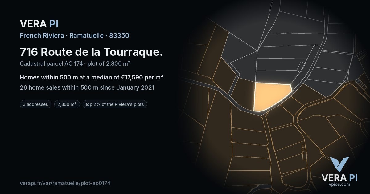 716 Route de la Tourraque, Ramatuelle at night – the plot lit, the parcels around coloured by the prices near them