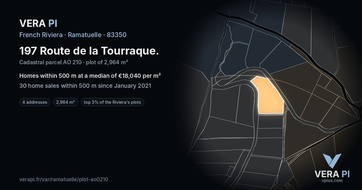 197 Route de la Tourraque, Ramatuelle at night – the plot lit, the parcels around coloured by the prices near them